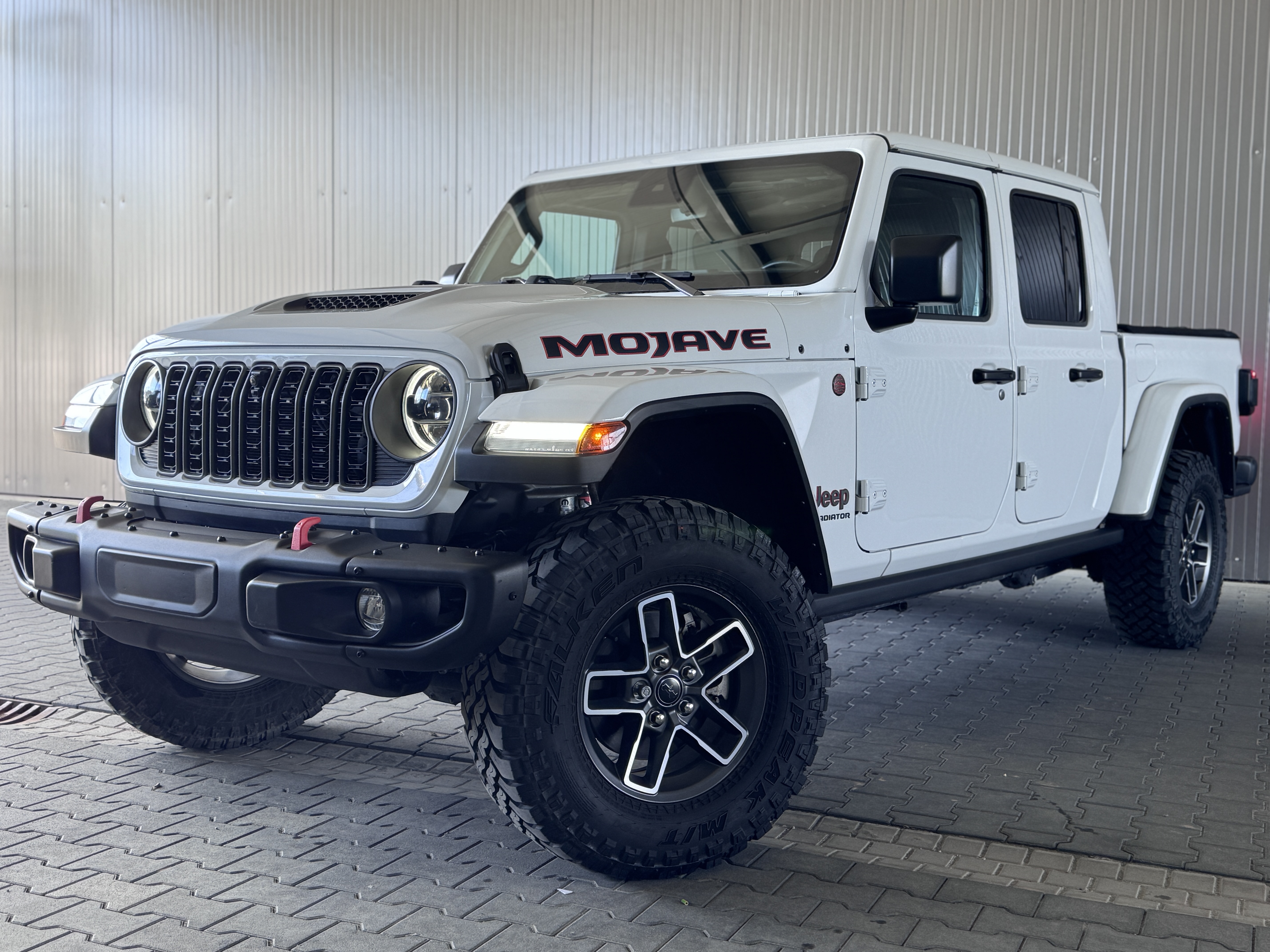 Jeep Gladiator Mojave kaufen – Road to Camp Import